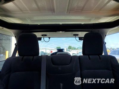 Zdjęcie 10 z 13 samochodu: 2021 JEEP WRANGLER UNLIMITED SPORT VIN:1C4HJXKN4MW591356 - miniatura