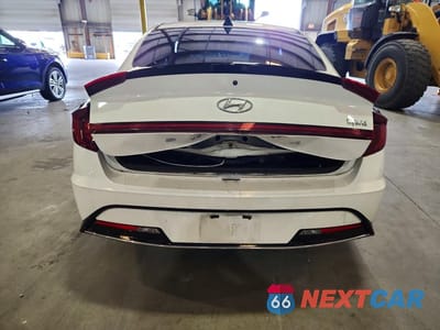 Zdjęcie 6 z 12 samochodu: 2022 HYUNDAI SONATA HYBRID SEL VIN:KMHL34JJXNA043860 - miniatura