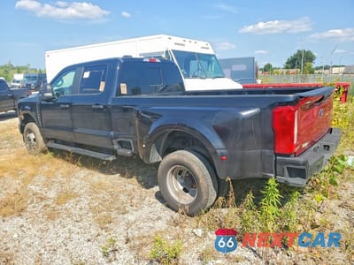 Drugie zdjęcie samochodu z przodu: 2024 FORD F350 SUPER DUTY VIN:1FT8W3DT0REC54301 - miniatura