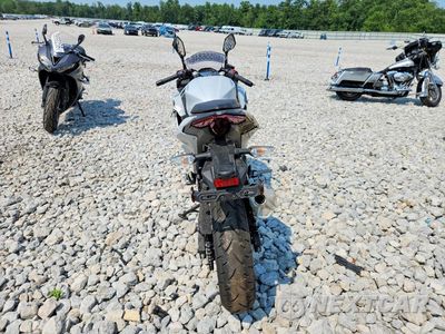 Czwarte zdjęcie samochodu z boku: 2025 KAWASAKI EX500 H VIN:ML5EXGH1XSDA60920 - miniatura