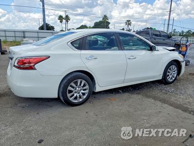 Trzecie zdjęcie samochodu z tyłu: 2015 NISSAN ALTIMA 2.5 S VIN:1N4AL3AP6FN877523 - miniatura