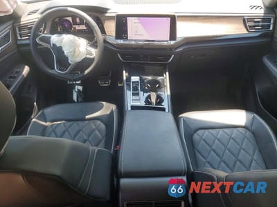 Zdjęcie 8 z 13 samochodu: 2025 VOLKSWAGEN ATLAS SEL PREMIUM R-LINE VIN:1V2FR2CA9SC519452 - miniatura