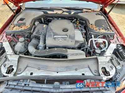 Zdjęcie 11 z 12 samochodu: 2017 MERCEDES-BENZ E 300 4MATIC VIN:WDDZF4KB2HA193517 - miniatura