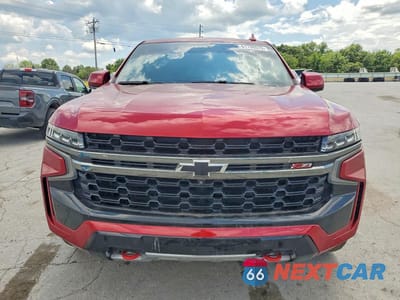 Piąte zdjęcie samochodu w środku: 2022 CHEVROLET TAHOE K1500 Z71 VIN:1GNSKPKD1NR140015 - miniatura