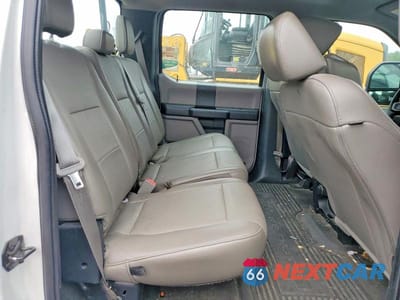 Zdjęcie 10 z 12 samochodu: 2019 FORD F350 SUPER DUTY VIN:1FT7W3BT3KEG49559 - miniatura