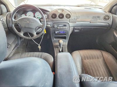 Zdjęcie 8 z 12 samochodu: 2003 CHRYSLER 300M SPECIAL VIN:2C3AE76KX3H564797 - miniatura