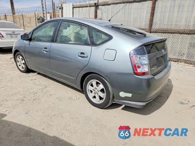 Drugie zdjęcie samochodu z przodu: 2004 TOYOTA PRIUS BASE VIN:JTDKB22U440109243 - miniatura
