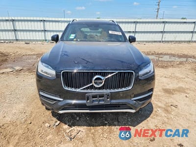 Piąte zdjęcie samochodu w środku: 2017 VOLVO XC90 T6 VIN:YV4A22PK6H1176071 - miniatura