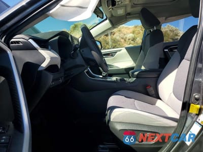 Zdjęcie 7 z 14 samochodu: 2019 TOYOTA RAV4 HYBRID XLE VIN:JTMRWRFV2KD504543 - miniatura