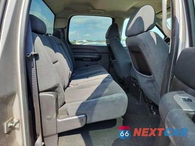 Zdjęcie 10 z 12 samochodu: 2008 GMC SIERRA K1500 VIN:2GTEK13M181148873 - miniatura