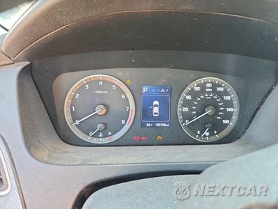 Zdjęcie 9 z 12 samochodu: 2015 HYUNDAI SONATA SPORT VIN:5NPE34AF6FH184380 - miniatura