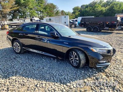 Czwarte zdjęcie samochodu z boku: 2018 HONDA ACCORD TOURING HYBRID VIN:1HGCV3F93JA013019 - miniatura