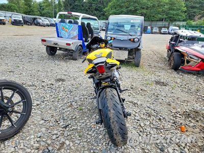 Czwarte zdjęcie samochodu z boku: 2016 YAMAHA YZFR1 VIN:JYARN39E9GA002600 - miniatura