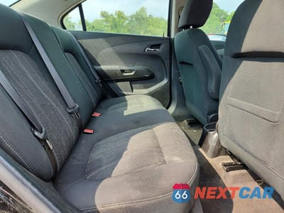 Zdjęcie 10 z 12 samochodu: 2012 CHEVROLET SONIC LT VIN:1G1JD5SH5C4122299 - miniatura