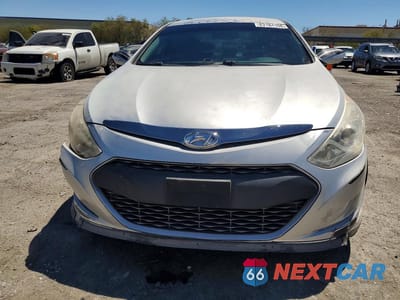 Piąte zdjęcie samochodu w środku: 2013 HYUNDAI SONATA HYBRID VIN:KMHEC4A42DA079530 - miniatura