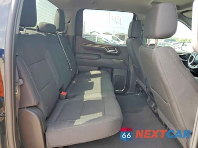 Zdjęcie 10 z 12 samochodu: 2026 CHEVROLET SILVERADO K1500 RST VIN:2GCUKEED1T1126638 - miniatura