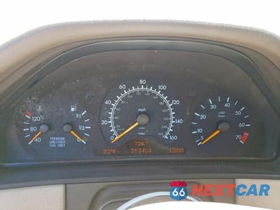 Zdjęcie 9 z 12 samochodu: 1996 MERCEDES-BENZ E 320 VIN:WDBJF55F0TJ020100 - miniatura