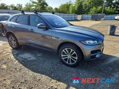 Czwarte zdjęcie samochodu z boku: 2017 JAGUAR F-PACE PREMIUM VIN:SADCJ2BV4HA084655 - miniatura