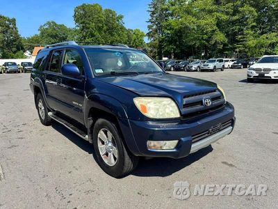 Czwarte zdjęcie samochodu z boku: 2004 TOYOTA 4RUNNER LIMITED VIN:JTEBU17R448026210 - miniatura