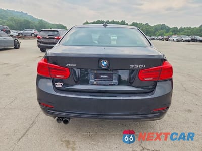 Zdjęcie 6 z 12 samochodu: 2018 BMW 330 XI VIN:WBA8D9C5XJEM34527 - miniatura