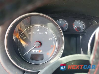 Zdjęcie 9 z 13 samochodu: 2009 AUDI TTS VIN:TRUUF38J791022539 - miniatura