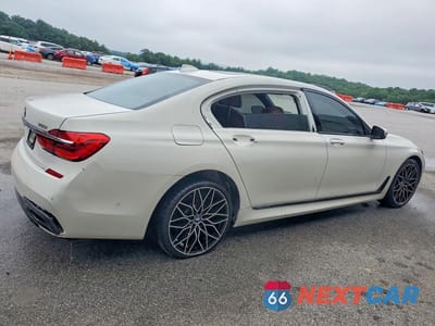 Trzecie zdjęcie samochodu z tyłu: 2018 BMW 750 XI VIN:WBA7F2C50JG423747 - miniatura