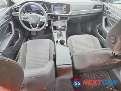 Zdjęcie 8 z 12 samochodu: 2023 VOLKSWAGEN JETTA S VIN:3VW4M7BU1PM036086 - miniatura