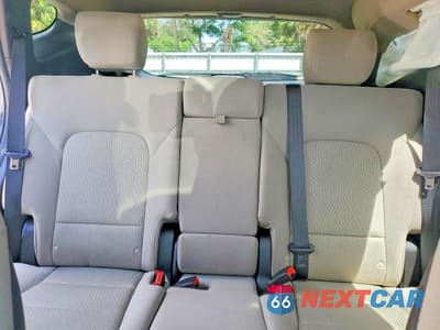 Zdjęcie 10 z 13 samochodu: 2017 HYUNDAI SANTA FE SPORT 2.4L VIN:5NMZU3LBXHH037188 - miniatura