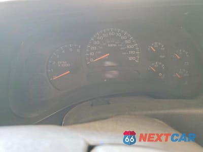 Zdjęcie 9 z 12 samochodu: 2004 CHEVROLET SILVERADO C1500 VIN:1GCEC19X84Z247058 - miniatura