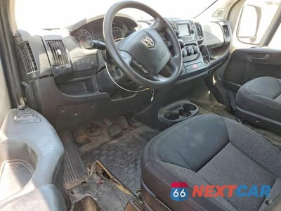Zdjęcie 8 z 12 samochodu: 2019 RAM PROMASTER 3500 DELIVERY VAN VIN:3C6URVJG2KE551175 - miniatura