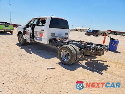 Drugie zdjęcie samochodu z przodu: 2025 FORD F350 SUPER DUTY VIN:1FT8W3DT3SED23648 - miniatura
