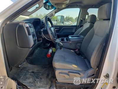 Zdjęcie 7 z 12 samochodu: 2018 CHEVROLET SILVERADO K2500 HEAVY DUTY VIN:1GC2KUEG9JZ291918 - miniatura