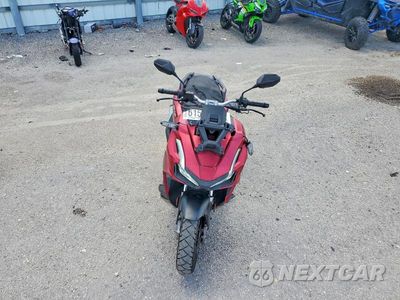 Piąte zdjęcie samochodu w środku: 2024 HONDA ADV160 A VIN:MLHKF5459R5000960 - miniatura