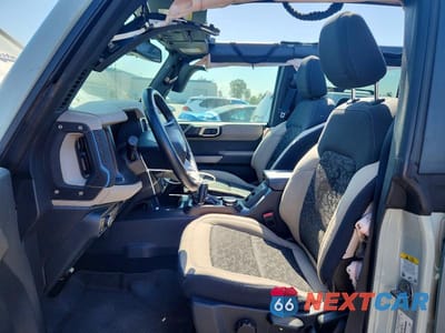 Zdjęcie 7 z 12 samochodu: 2022 FORD BRONCO BASE VIN:1FMEE5DP3NLB75808 - miniatura