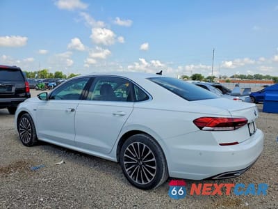 Drugie zdjęcie samochodu z przodu: 2022 VOLKSWAGEN PASSAT LIMITED EDITION VIN:1VWBA7A3XNC006219 - miniatura
