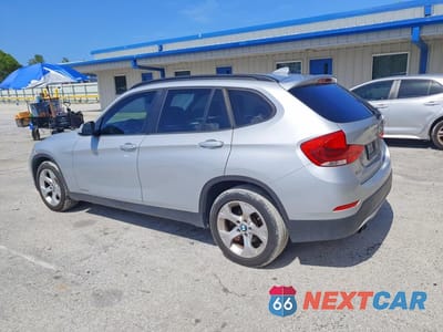 Drugie zdjęcie samochodu z przodu: 2015 BMW X1 SDRIVE28I VIN:WBAVM1C54FV316422 - miniatura