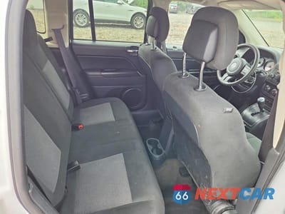 Zdjęcie 11 z 13 samochodu: 2017 JEEP COMPASS SPORT VIN:1C4NJDBB5HD168407 - miniatura