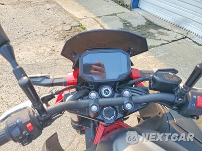 Zdjęcie 7 z 8 samochodu: 2025 KAWASAKI ER500 VIN:ML5ERGF10SDA61443 - miniatura