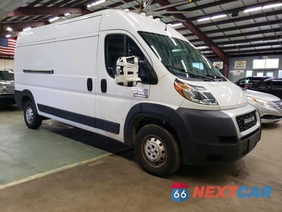 Czwarte zdjęcie samochodu z boku: 2021 RAM PROMASTER 2500 DELIVERY VAN VIN:3C6LRVDG0ME506942 - miniatura