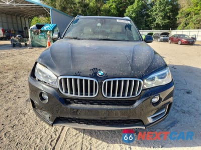 Piąte zdjęcie samochodu w środku: 2018 BMW X5 SDRIVE35I VIN:5UXKR2C50J0Z14007 - miniatura