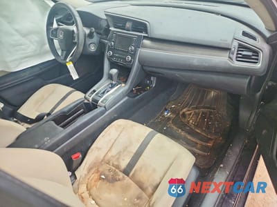Zdjęcie 8 z 12 samochodu: 2018 HONDA CIVIC LX VIN:2HGFC2F59JH536170 - miniatura