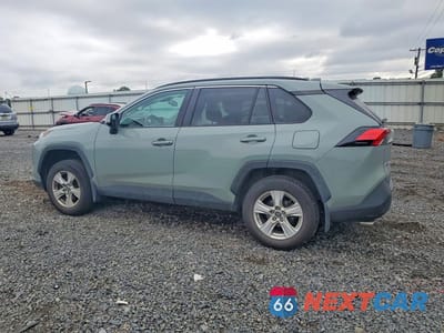 Drugie zdjęcie samochodu z przodu: 2019 TOYOTA RAV4 XLE VIN:2T3P1RFV2KC029213 - miniatura