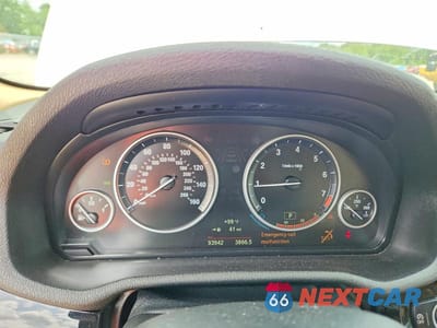 Zdjęcie 9 z 13 samochodu: 2016 BMW X3 XDRIVE28I VIN:5UXWX9C54G0D86242 - miniatura