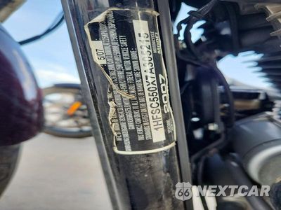 Zdjęcie 8 z 8 samochodu: 2007 HONDA VTX1300 C VIN:1HFSC550X7A305215 - miniatura