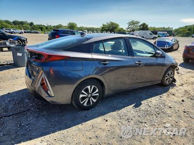 Trzecie zdjęcie samochodu z tyłu: 2019 TOYOTA PRIUS PRIME PREMIUM VIN:JTDKARFP0K3117092 - miniatura