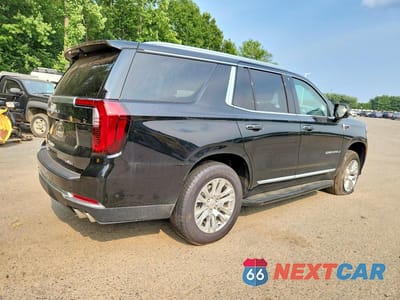 Trzecie zdjęcie samochodu z tyłu: 2025 GMC YUKON DENALI VIN:1GKS1DRLXSR219688 - miniatura