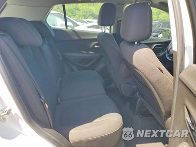 Zdjęcie 11 z 13 samochodu: 2017 CHEVROLET TRAX LS VIN:KL7CJKSB3HB129710 - miniatura