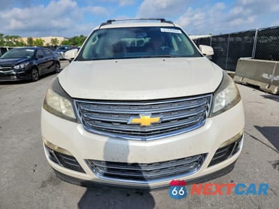Piąte zdjęcie samochodu w środku: 2013 CHEVROLET TRAVERSE VIN:1GNKRLKD2DJ128814 - miniatura