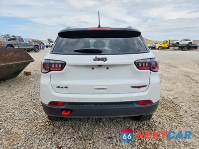 Zdjęcie 6 z 13 samochodu: 2026 JEEP COMPASS TRAILHAWK VIN:3C4NJDDNXTT178148 - miniatura