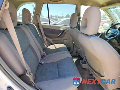 Zdjęcie 11 z 13 samochodu: 2002 TOYOTA RAV4 BASE VIN:JTEGH20V726006162 - miniatura